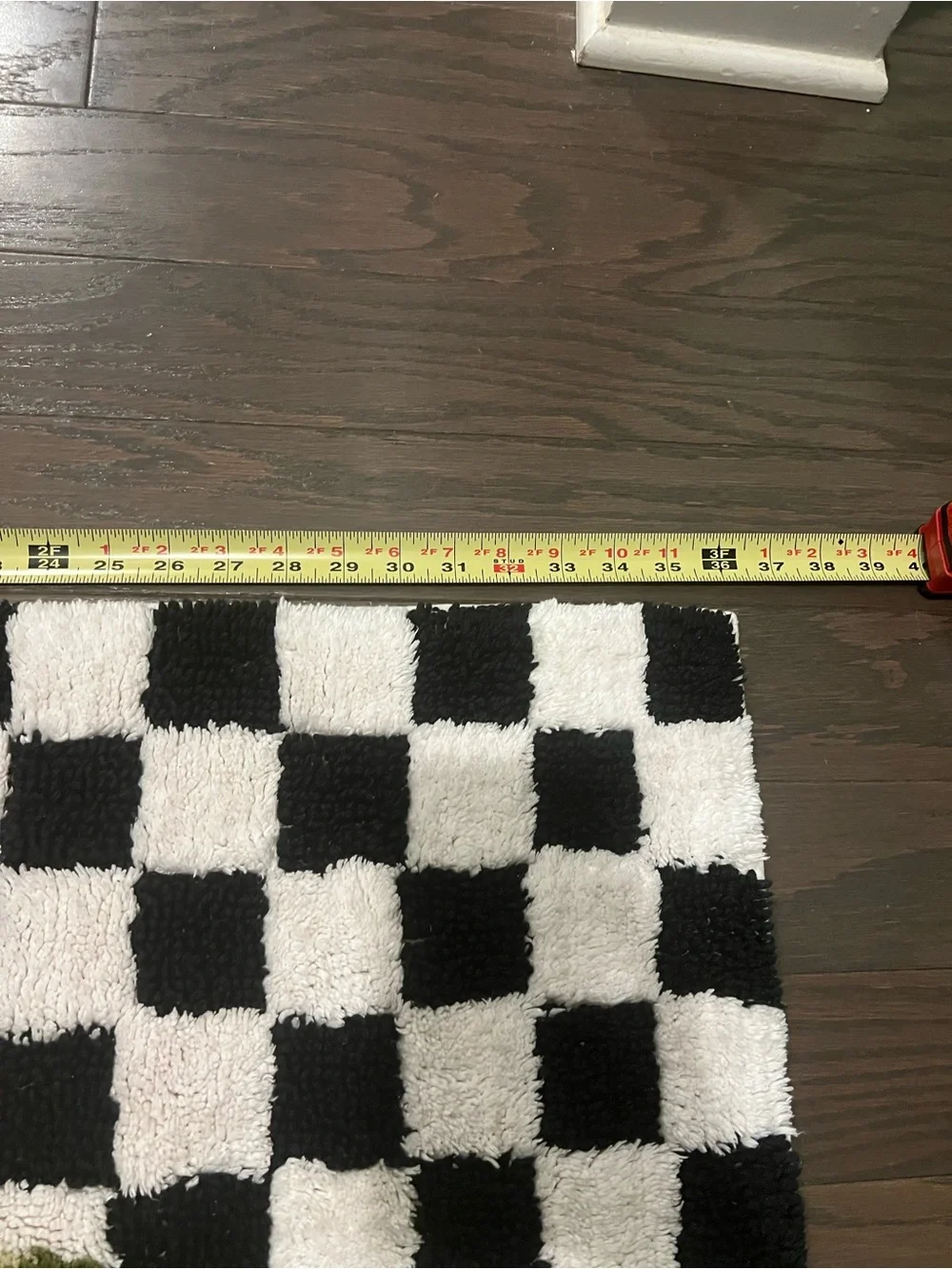 Mackenzie-Childs Rose And Check Bath Rug. Like new Condition!
